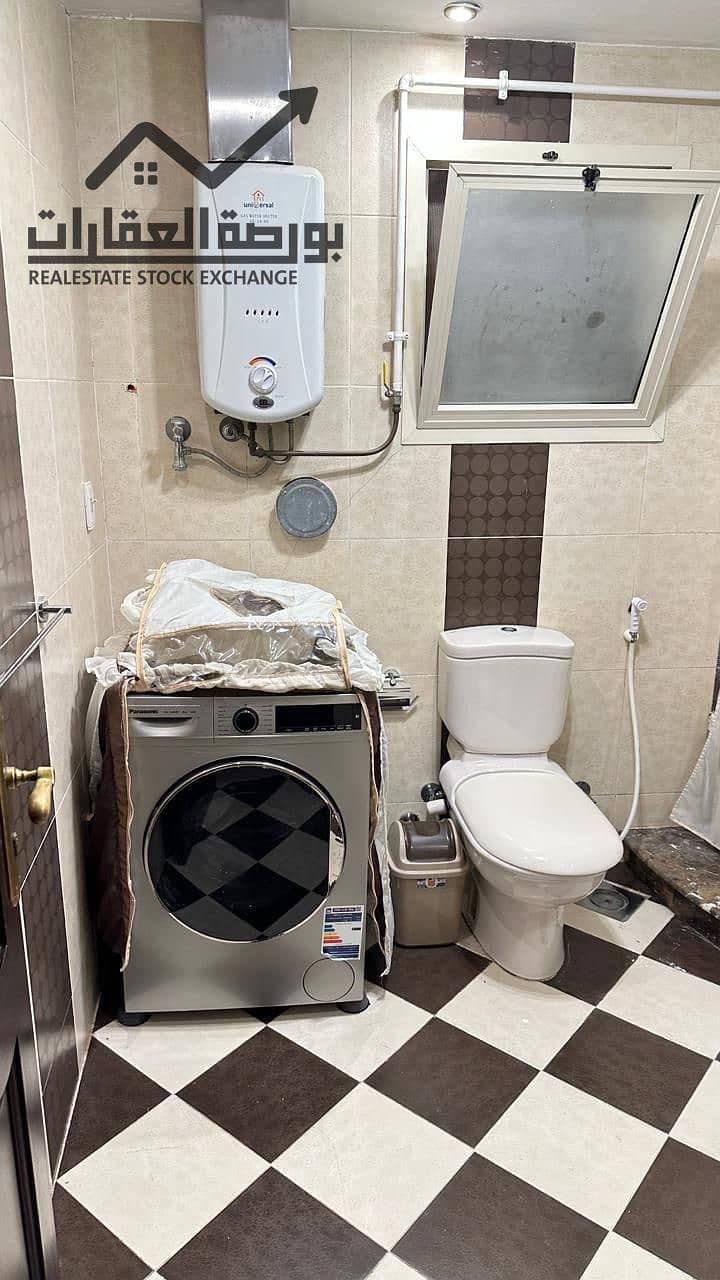 4 4c56e6e2-9ead-4258-b675-aca37e15569b. jpg