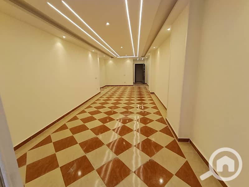 6 d7967db4-a464-4b2f-92ee-06efa0c12808. jpeg