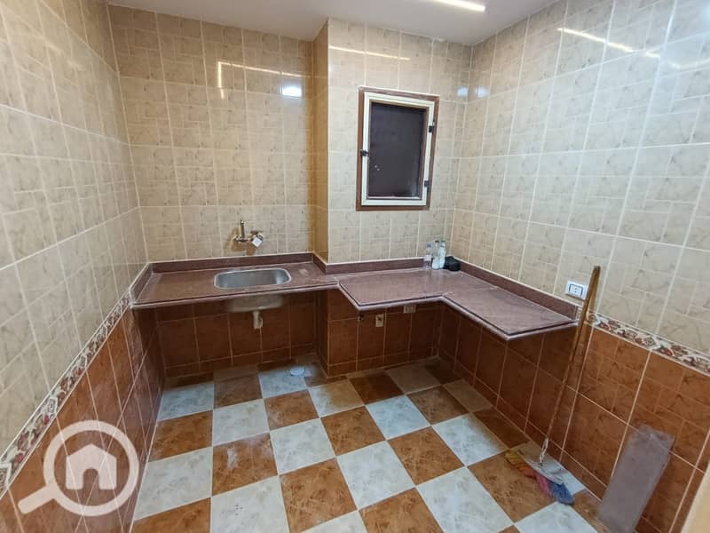 8 213210dd-e8b8-4559-9d25-f994959ddcd3. jpeg