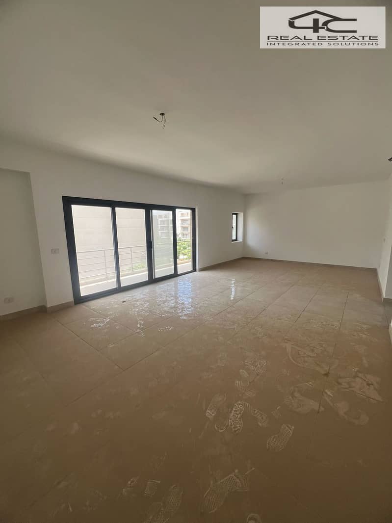 10 WhatsApp Image 2025-10-23 at 1.46. 46 PM (1). jpeg