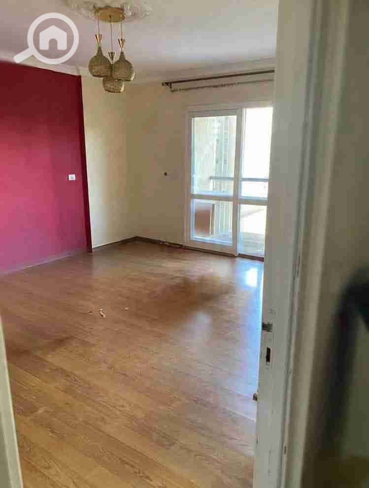 2 FB_IMG_1763032242223. jpg