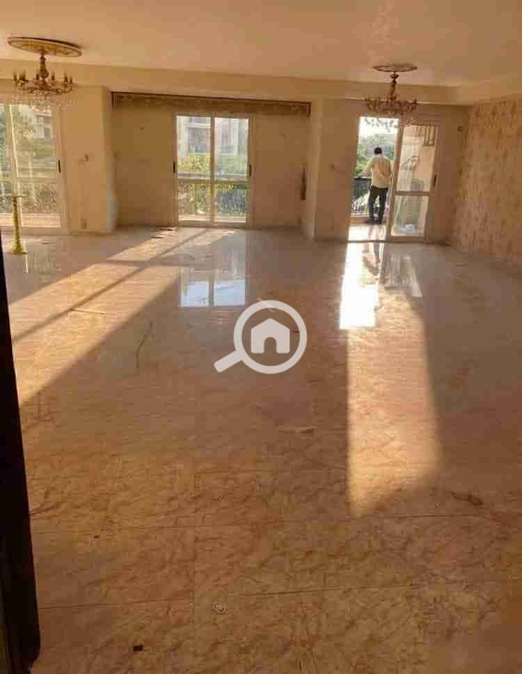 8 FB_IMG_1763032227047. jpg