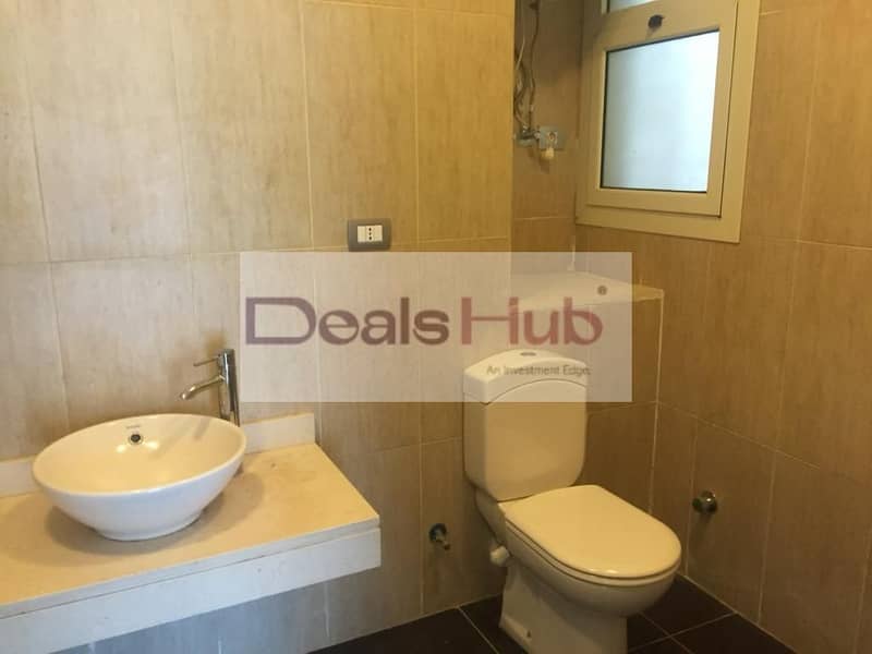 15 efce1770-ea05-4a2b-bdfe-2d0d96bc4cf7. jpg