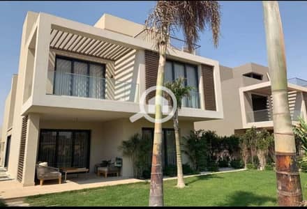 فیلا 5 غرف نوم للبيع في هليوبوليس الجديدة، القاهرة - IMG-20251008-WA0077. jpg