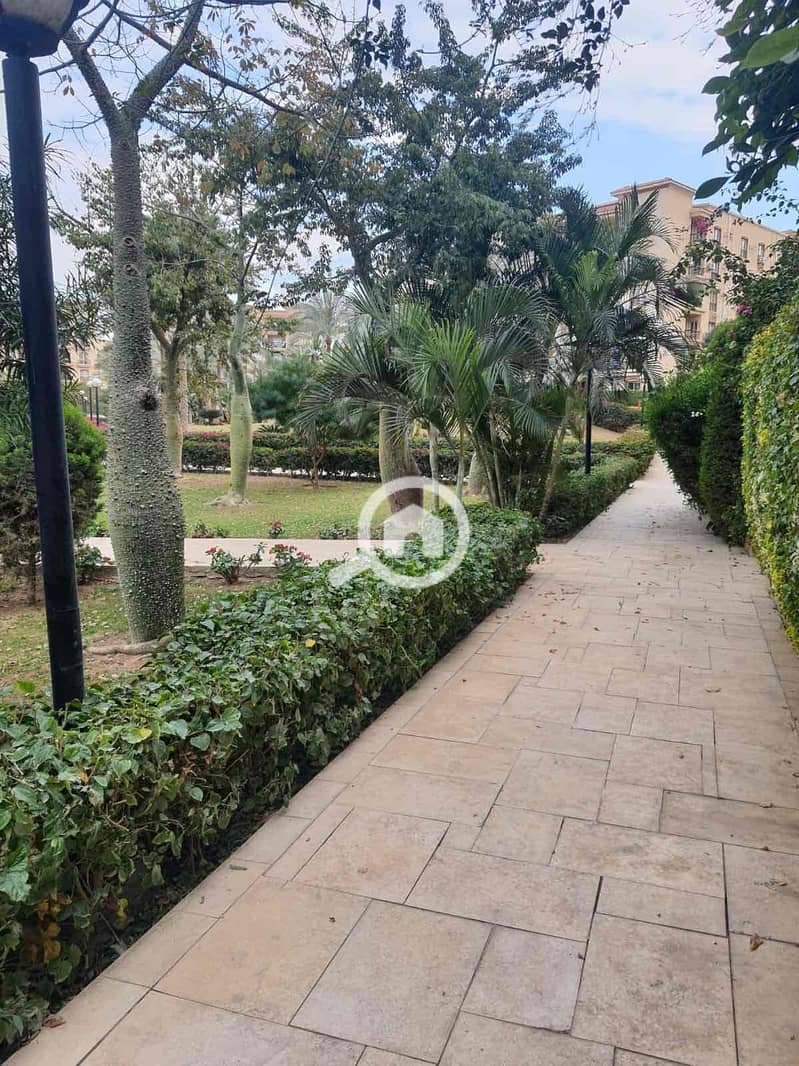 3 7b13f191-4bba-4aaa-875c-fb42da76aa76. jpg