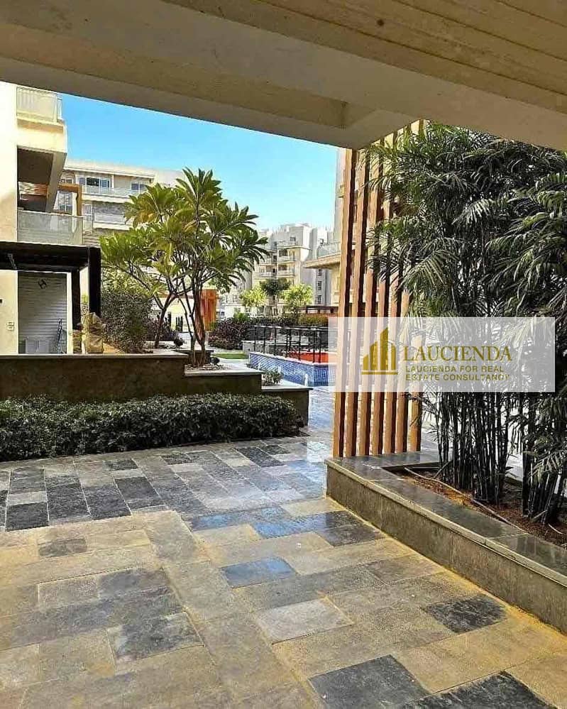 2 2a46c079-3a6b-4061-8abb-1099748e020c. jpg