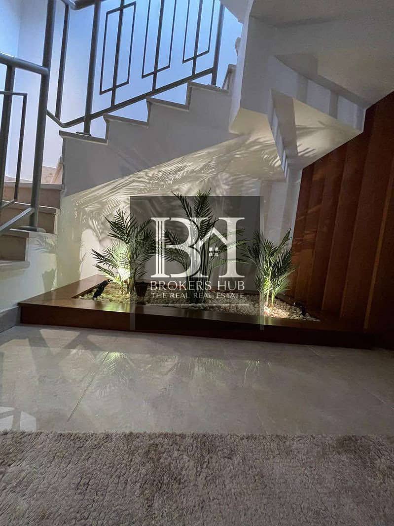 6 WhatsApp Image 2025-10-08 at 3.38. 52 PM (1). jpeg