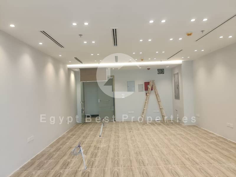 3 WhatsApp Image 2025-11-12 at 17.40. 42_56df5f1c. jpg