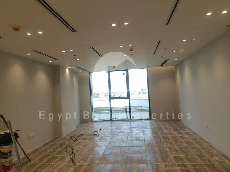 5 WhatsApp Image 2025-11-12 at 17.40. 43_827c4f65. jpg