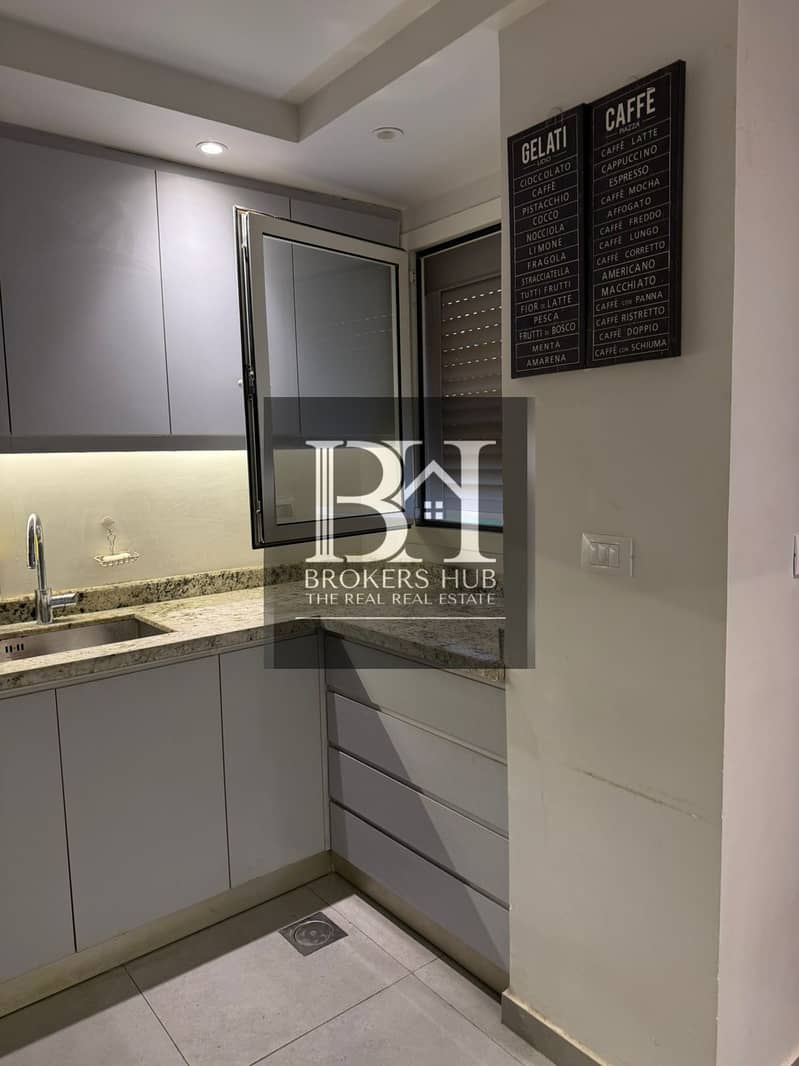 6 WhatsApp Image 2025-10-08 at 3.55. 58 PM (1). jpeg