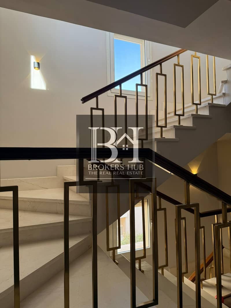 24 WhatsApp Image 2025-10-08 at 3.56. 04 PM. jpeg