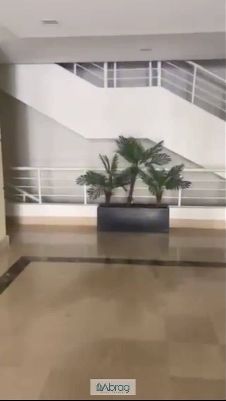 4 4aaba7e9-3dcb-43b9-9407-f619795c165b. jpeg