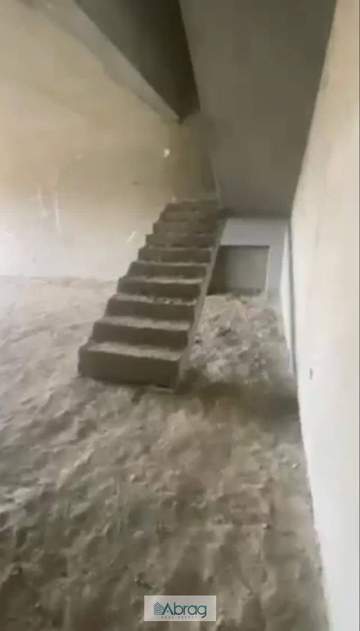 6 09f6c1d3-0243-4af1-bf98-95b0dec95f28. jpeg