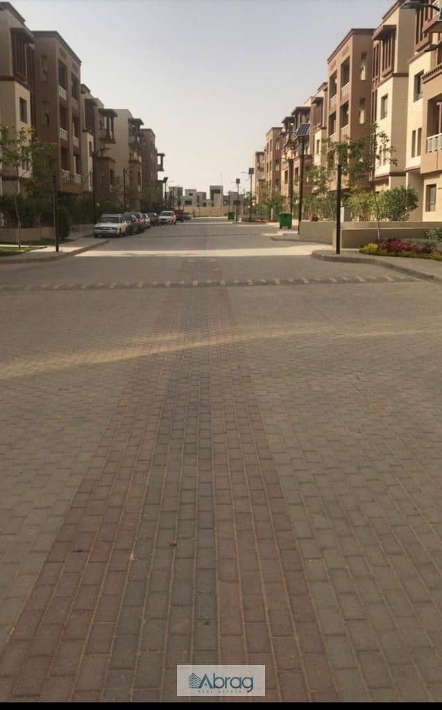 12 d87e5cda-5b72-4b1e-81ed-deb25cf375a6. jpeg