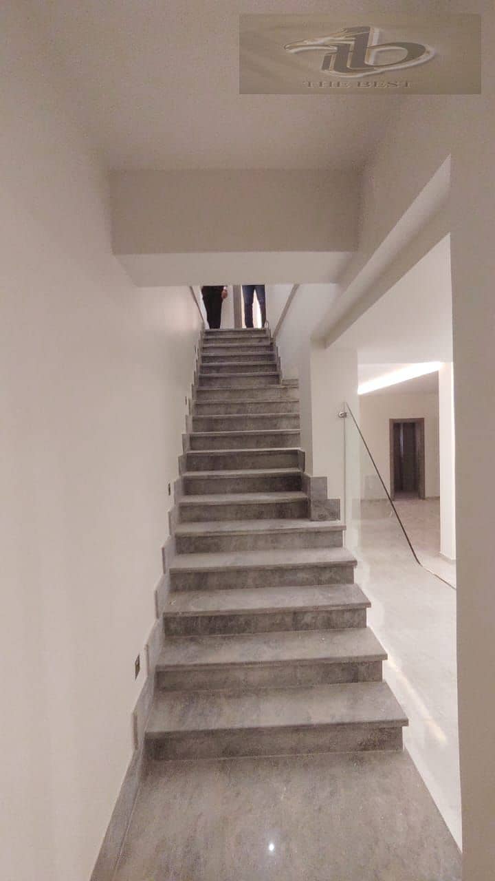 6 WhatsApp Image 2025-11-13 at 1.45. 55 PM. jpeg