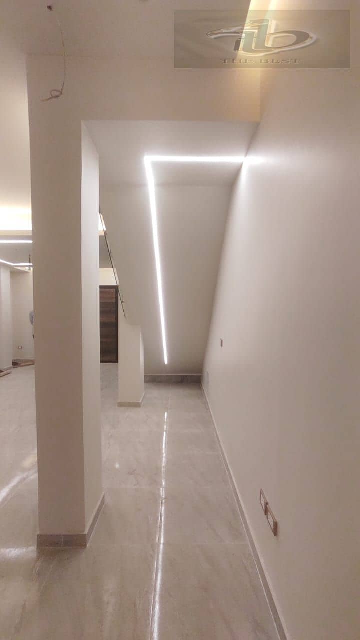 10 WhatsApp Image 2025-11-13 at 1.45. 53 PM (2). jpeg