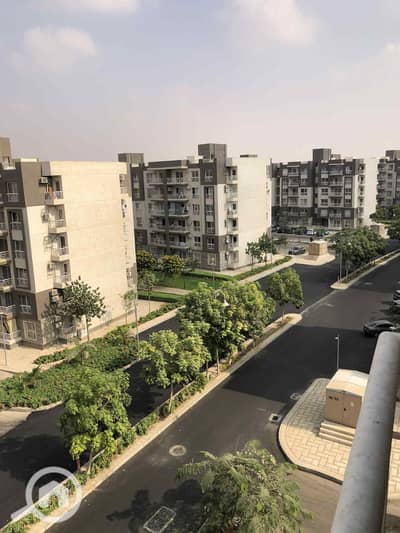 3 Bedroom Flat for Sale in Madinaty, Cairo - صورة واتساب بتاريخ 1447-05-22 في 14.22. 43_ac9c8885. jpg