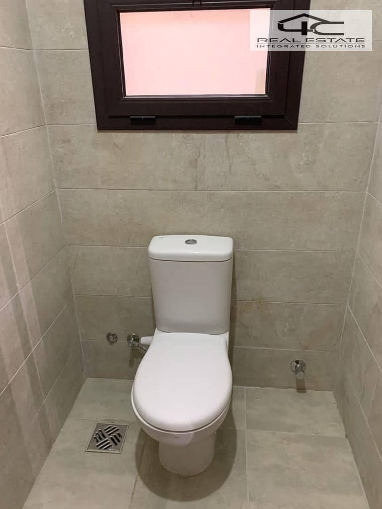 8 WhatsApp Image 2025-11-12 at 9.39. 26 PM (1). jpeg