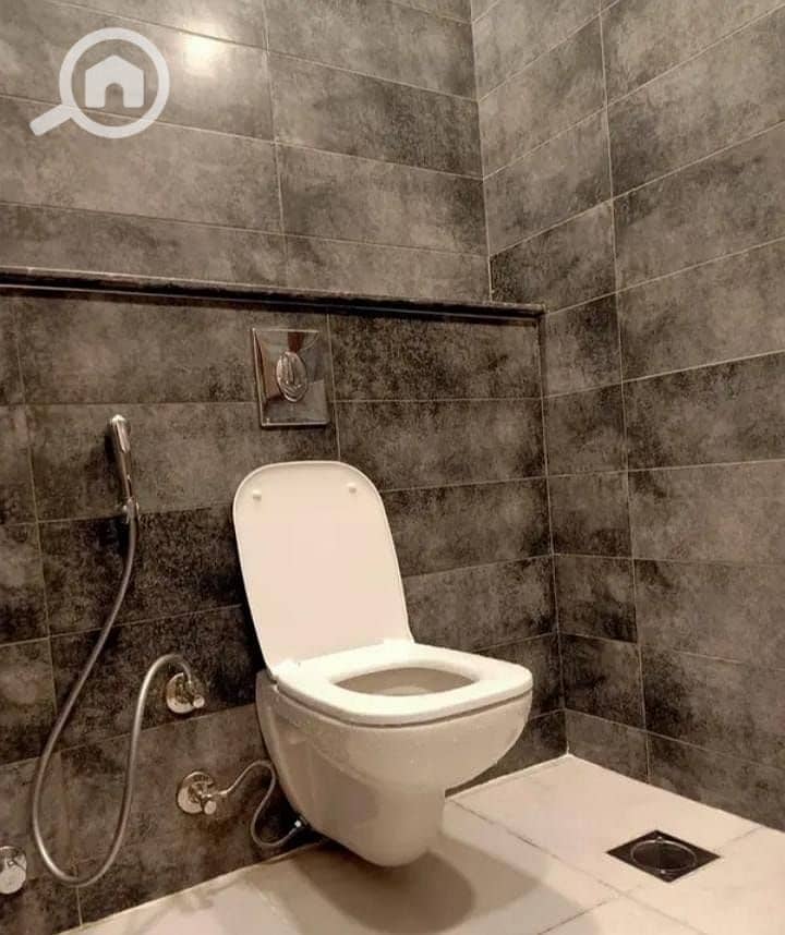 5 WhatsApp Image 2025-11-13 at 1.24. 39 PM. jpeg