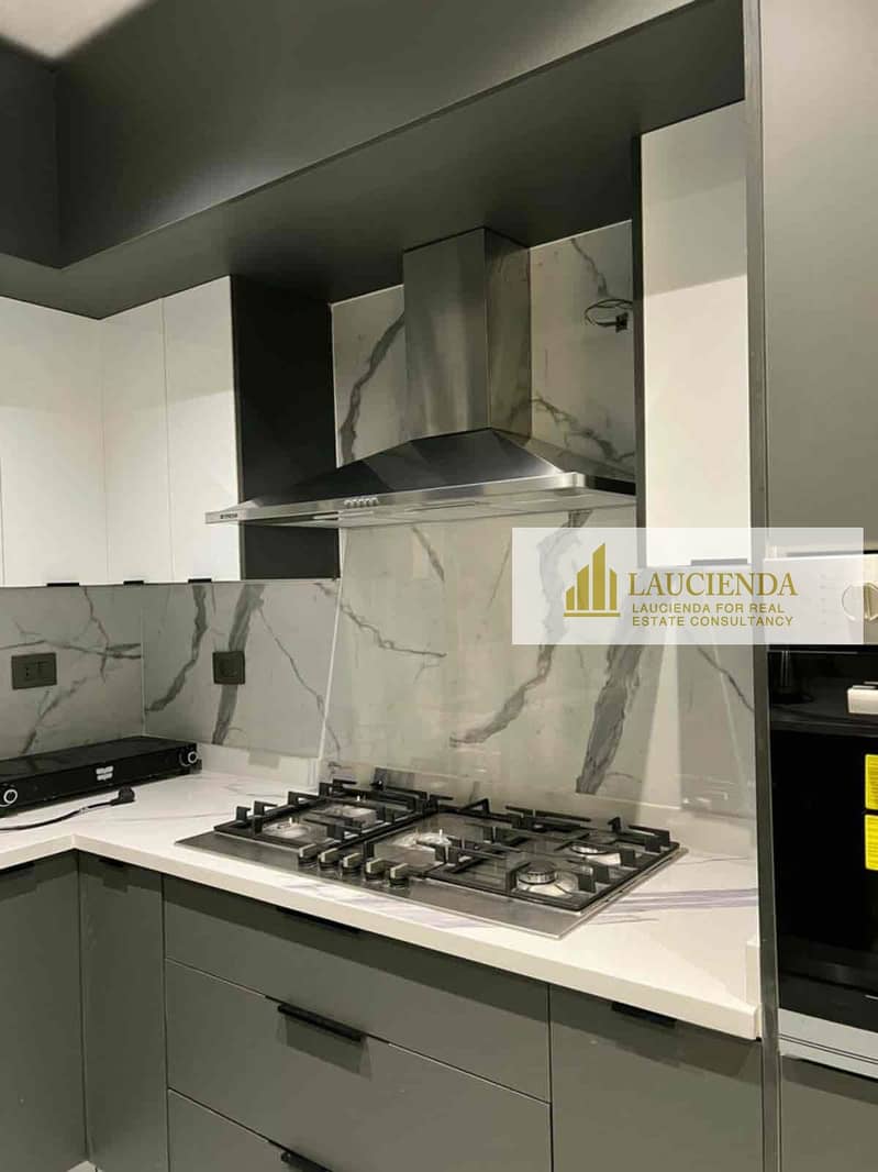 7 3f4ecce6-8cb0-44d6-a322-949c750ac6d4. jpg