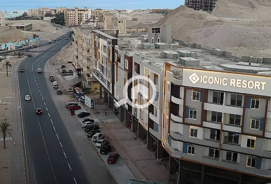 3 7901535-cb01do. jpg