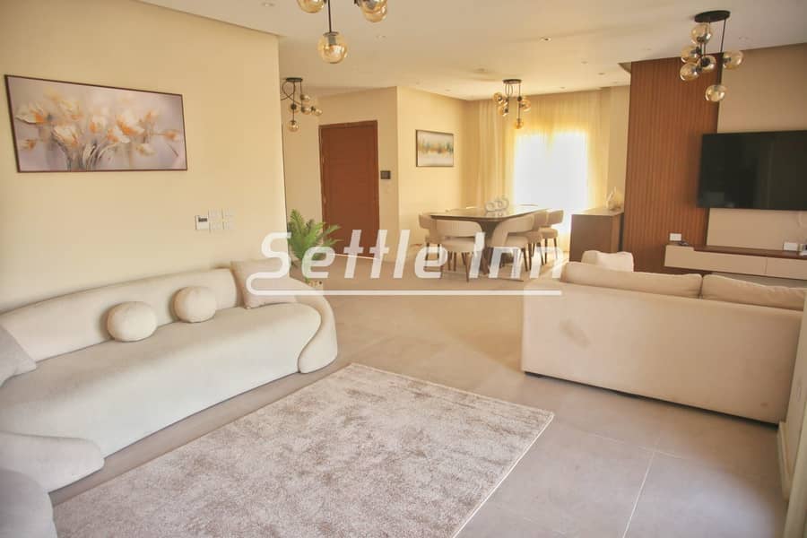 7 6cae9571-f35f-49aa-a52a-08c8fcc24c3a. jpg