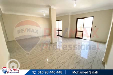 فلیٹ 3 غرف نوم للبيع في ميامي، الإسكندرية - IMG-20251110-WA0039. jpg