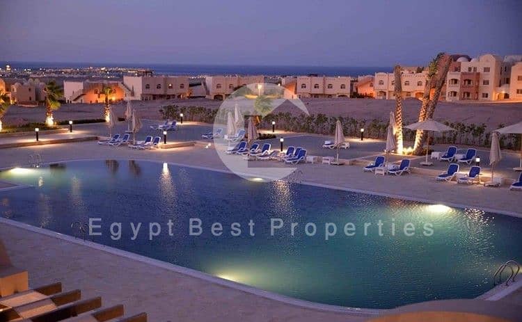 5 9FB0D4B2-67A7-48E8-AFF8-BA65814B97D5_c687a_md. jpg