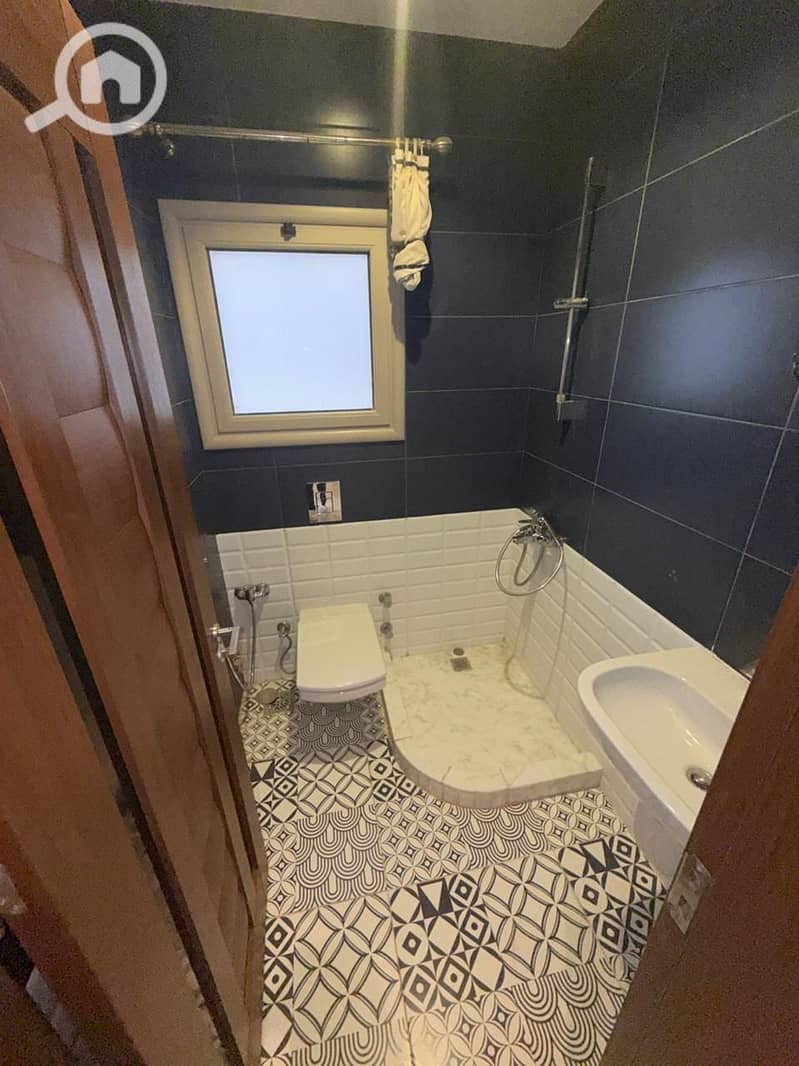 4 WhatsApp Image 2025-11-13 at 4.26. 56 AM. jpeg