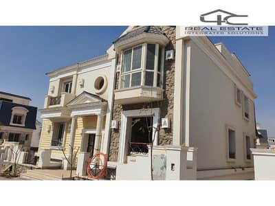 5 Bedroom Villa for Sale in 6th of October, Giza - 675ac5ba-c9fc-4d40-acd1-ecc8ec448661. jpg