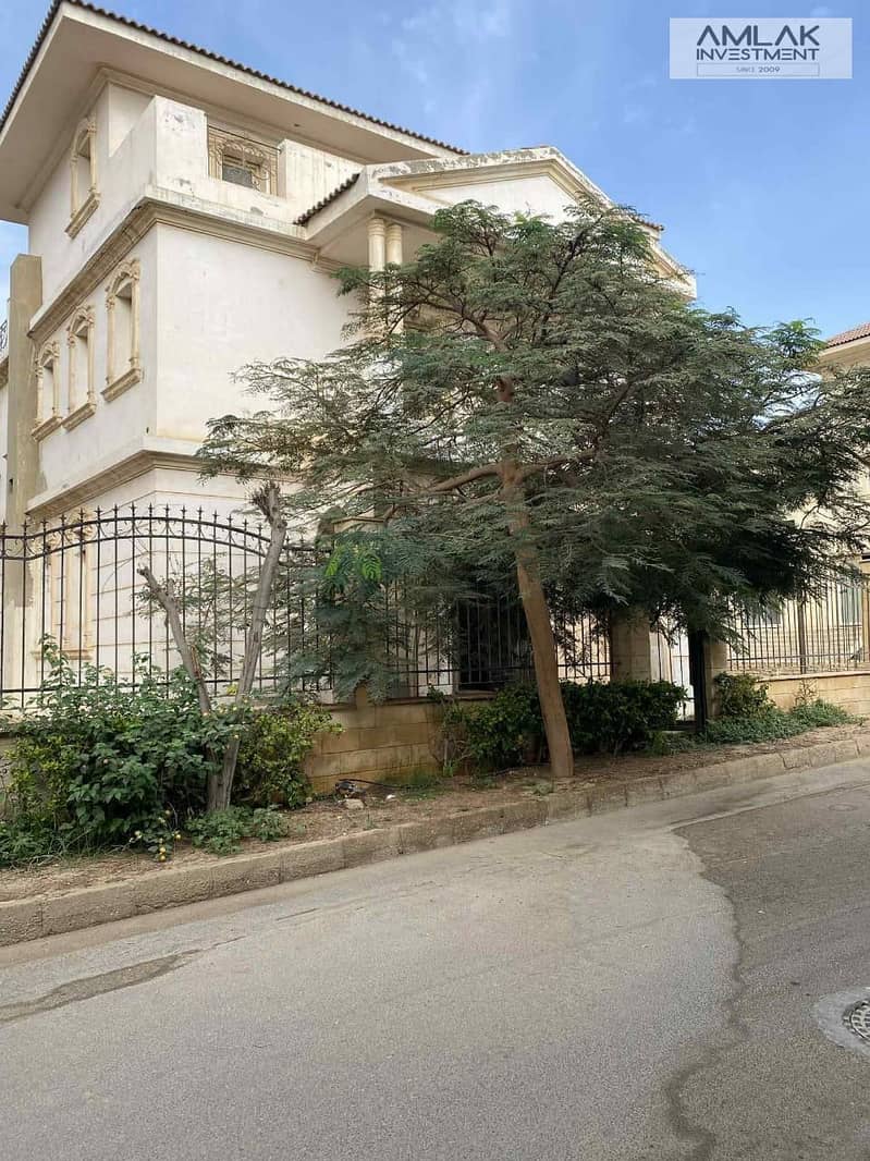 8 c7e4a208-890d-42e1-bd85-66c604f9c0a9. jpeg