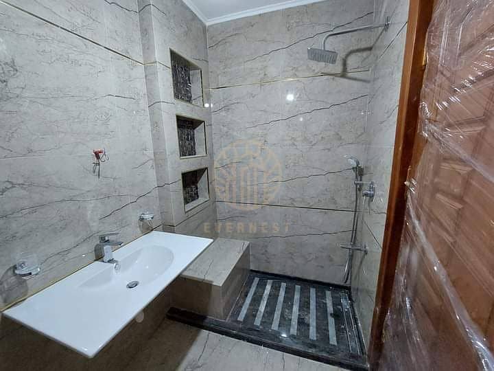 8 WhatsApp Image 2025-11-13 at 2.44. 43 PM (1). jpeg