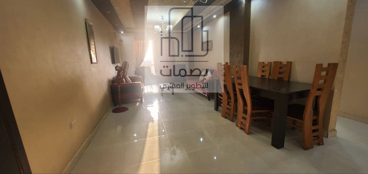 5 photo_5861969295309917552_y. jpg