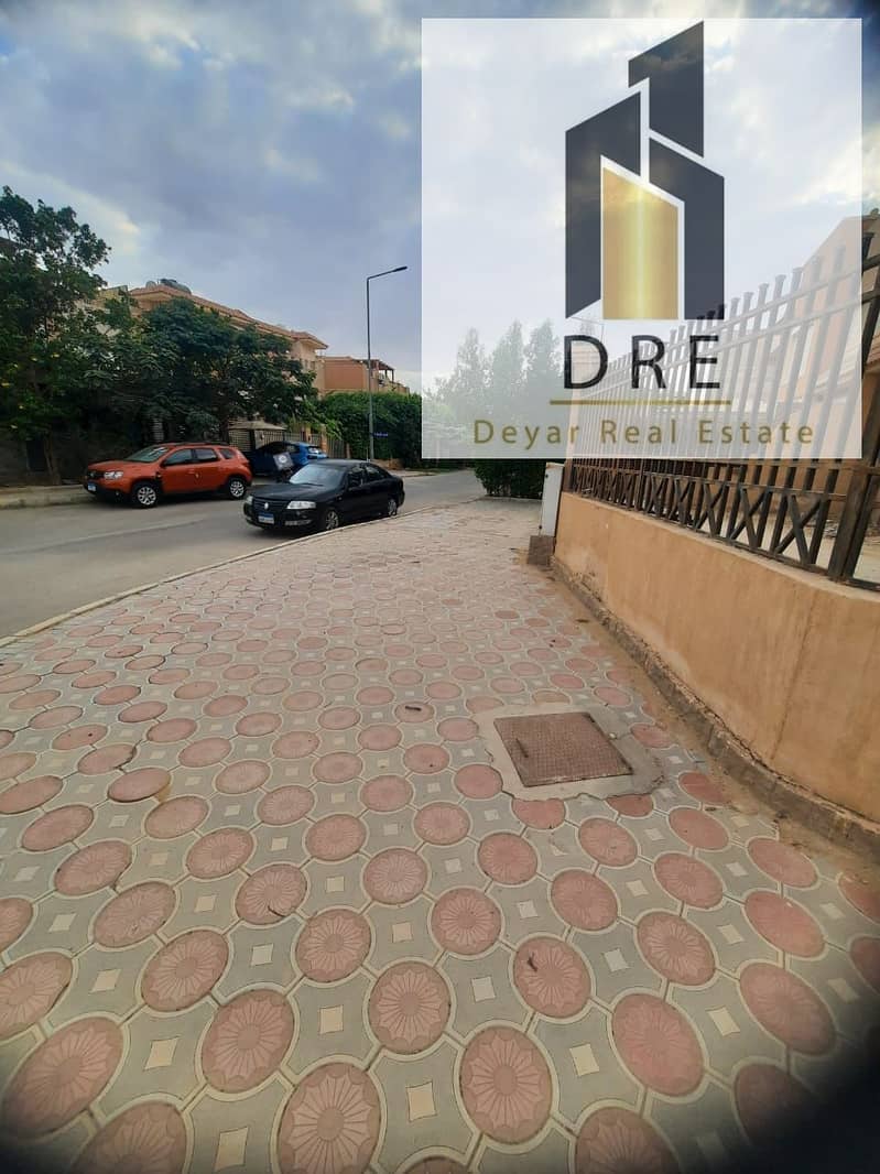 8 fc02e463-be1d-40de-8cf1-0d1635c52f75. jpg