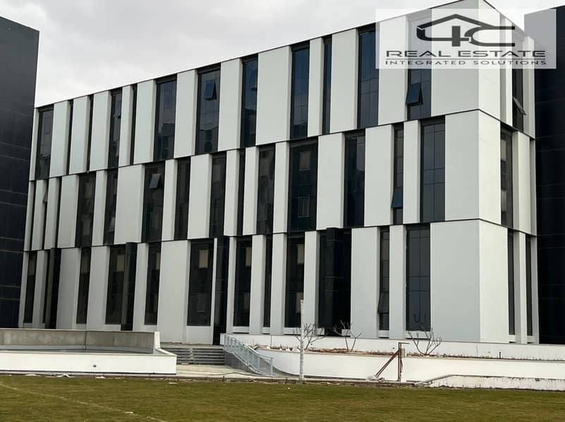 7 WhatsApp Image 2023-12-27 at 1.43. 59 PM (2). jpeg