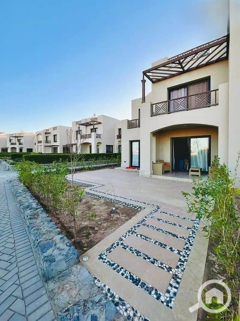 5 WhatsApp Image 2025-11-11 at 12.07. 28 PM (1). jpeg