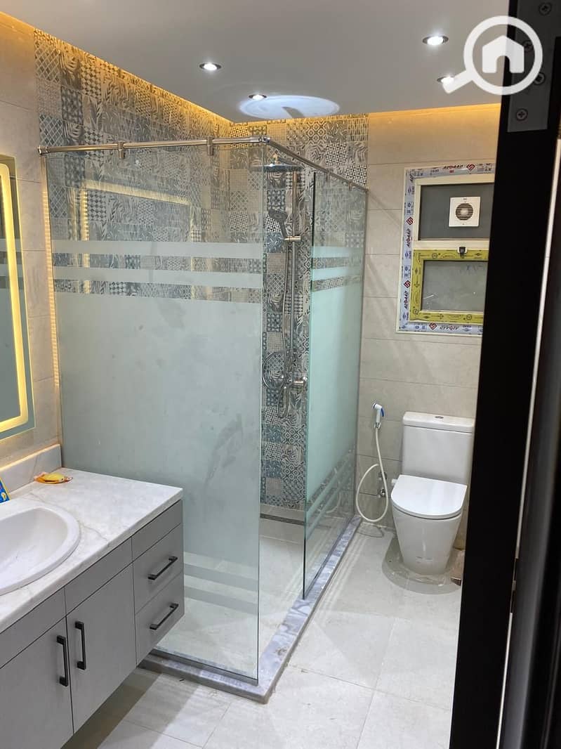 4 WhatsApp Image 2025-10-19 at 6.01. 46 PM (2). jpeg