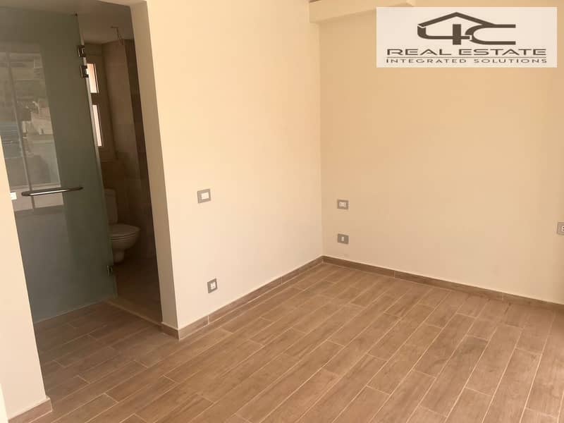 9 WhatsApp Image 2025-11-11 at 11.38. 37. jpeg