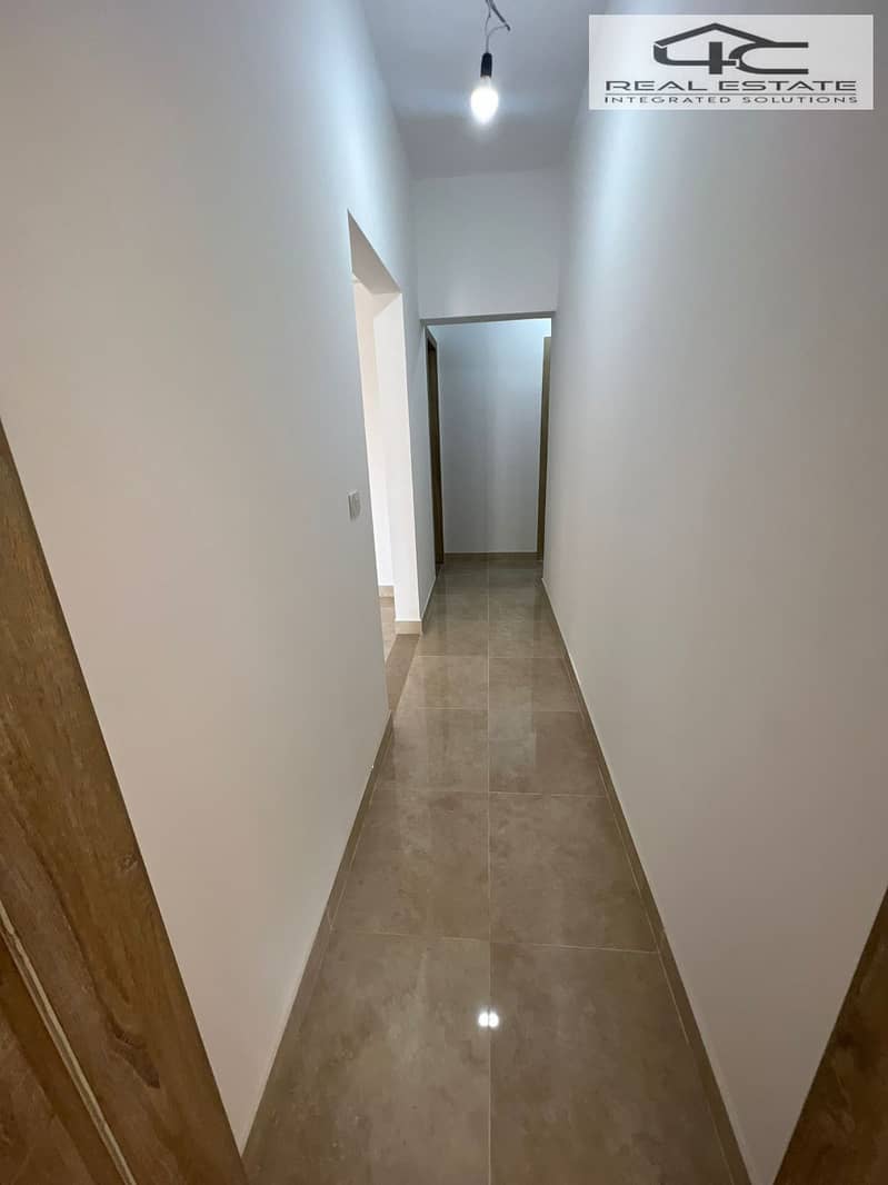 3 WhatsApp Image 2025-11-09 at 15.00. 58 (1). jpeg