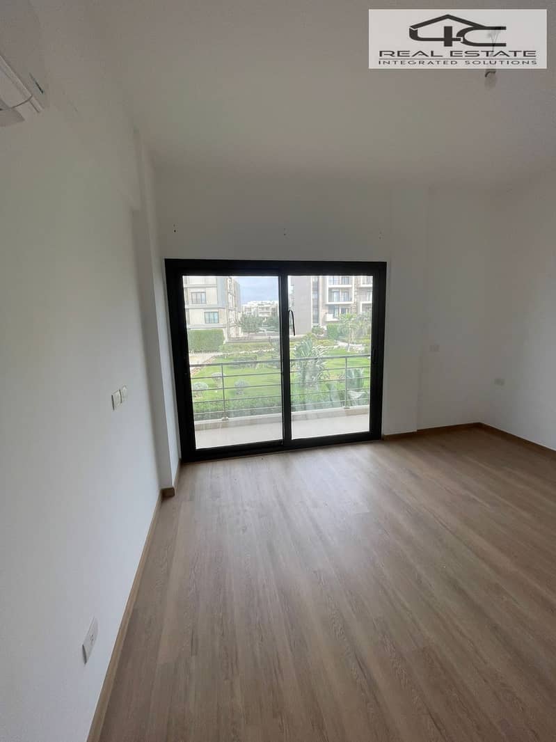 4 WhatsApp Image 2025-11-12 at 13.29. 27 (2). jpeg