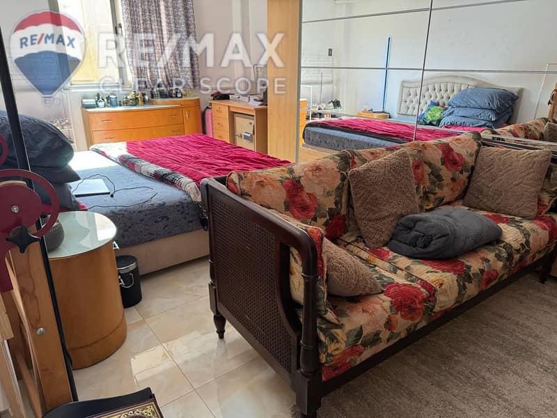 4 31eda533-8475-435c-8878-d7f261b3b88f. jpg