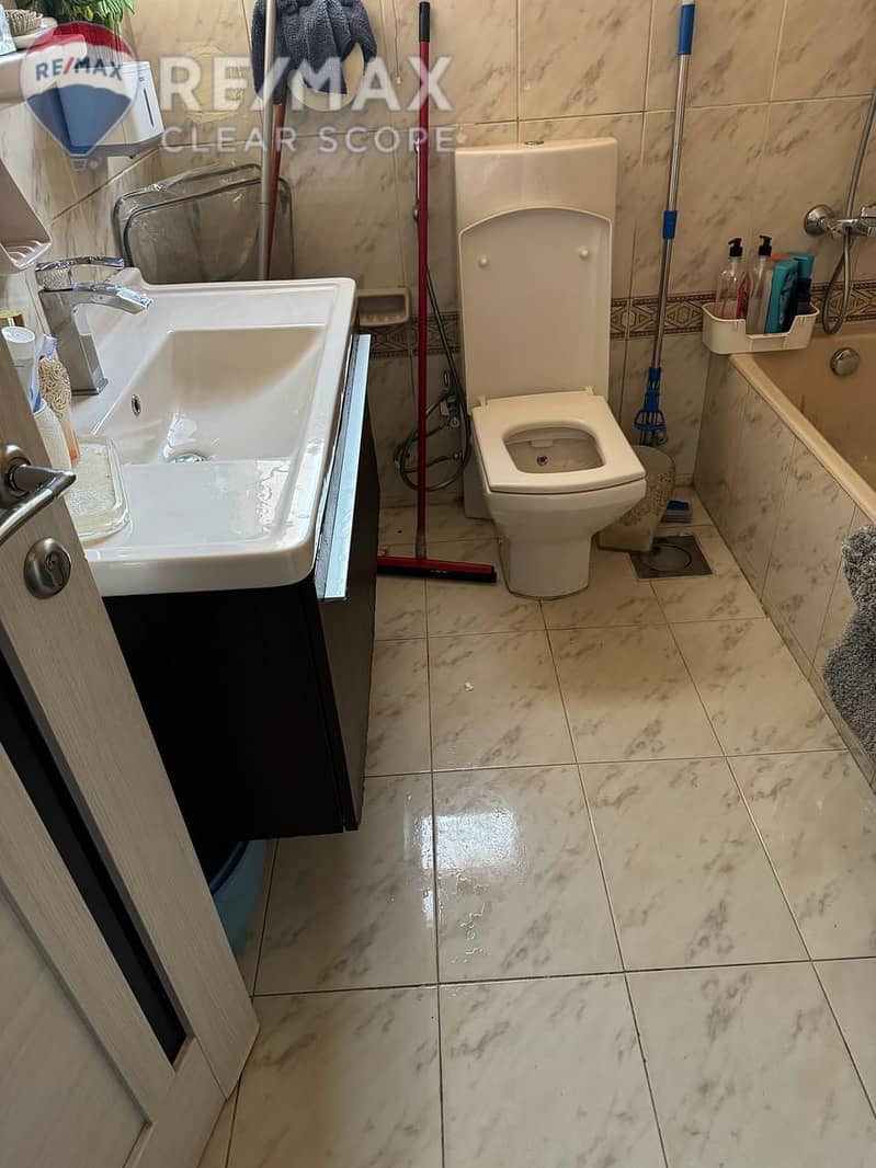 7 273e4da1-2af4-4c17-9190-06193a1fb0d2. jpg