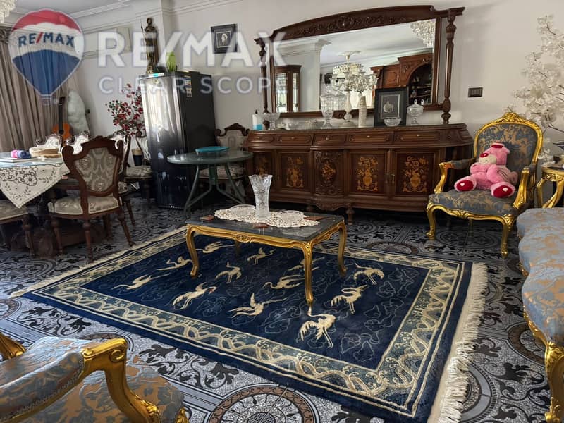 12 ad582939-03c1-46d4-969f-37e59907d29a. jpg