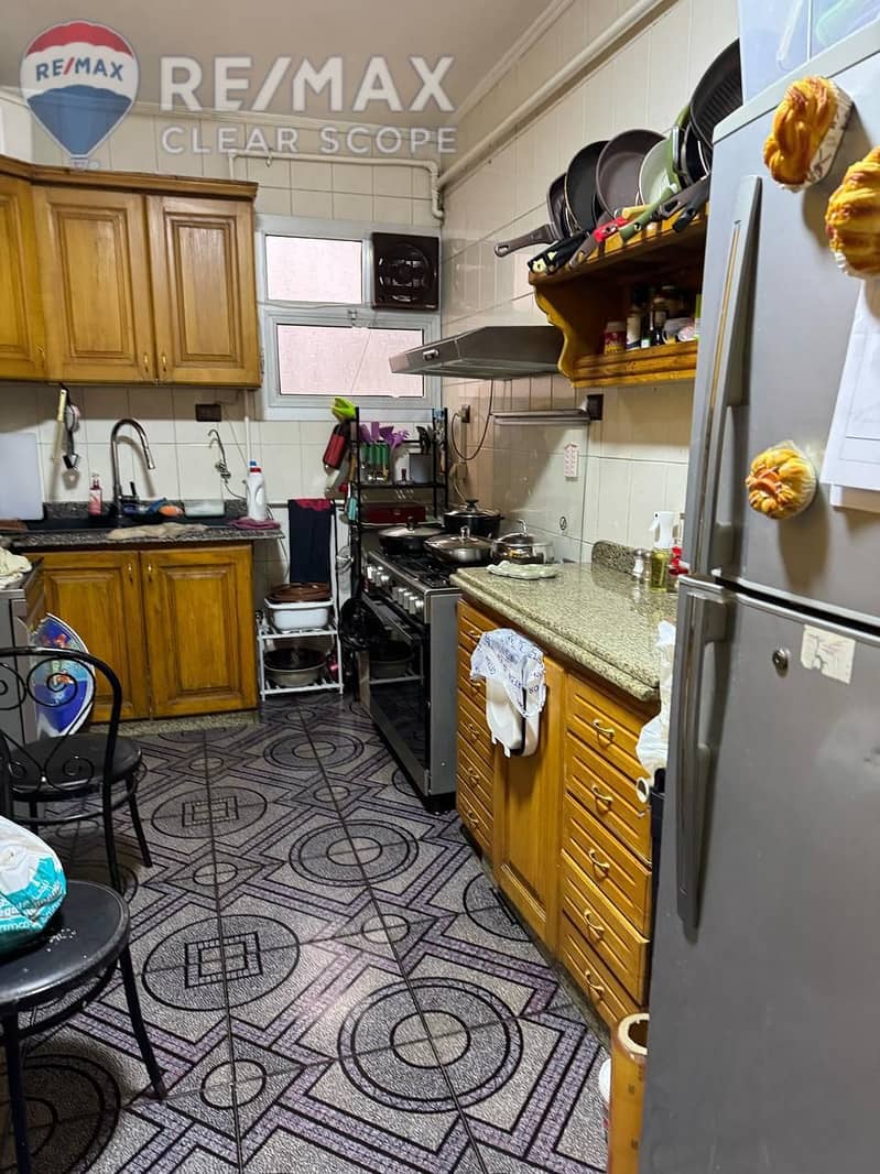 14 beea9457-7344-4c6f-b965-f2e6aba40486. jpg