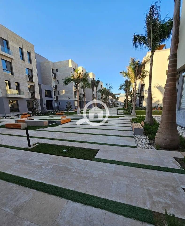 11 474517181_122135611664565108_3443324262015653675_n. jpg