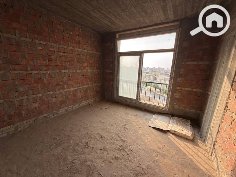 2 WhatsApp Image 2025-11-13 at 14.34. 32_d4dcc181. jpg