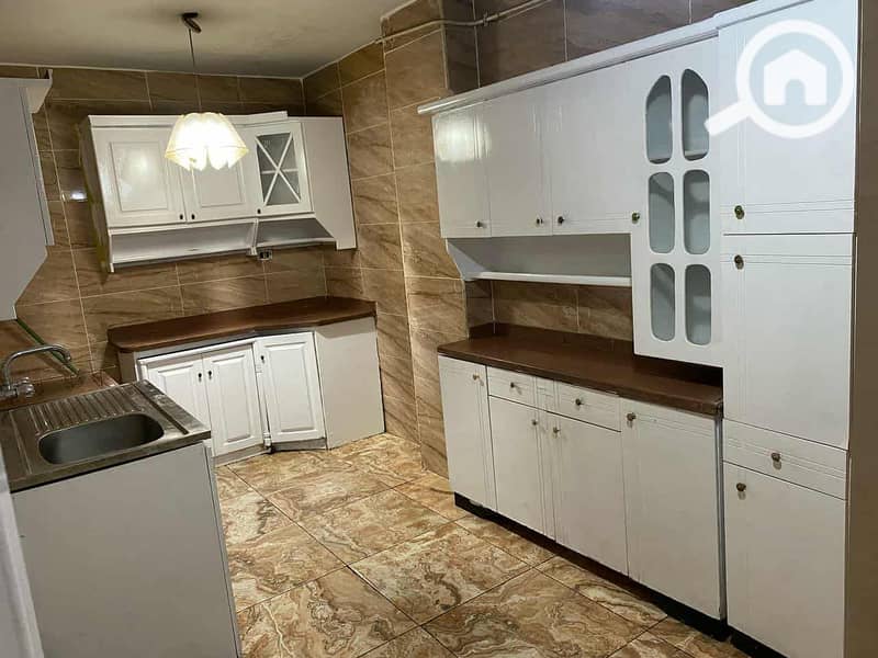 11 5661b6e0-1714-4ca6-b4d9-c2f4c026bb30. jpg