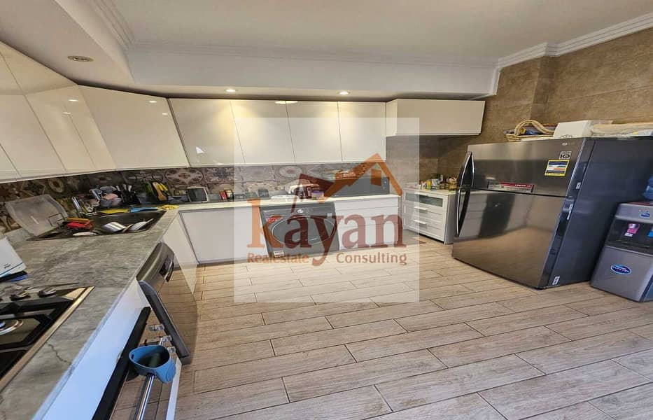 11 075385c3-7eb0-4a31-9fca-2928c22f01a4. jpg