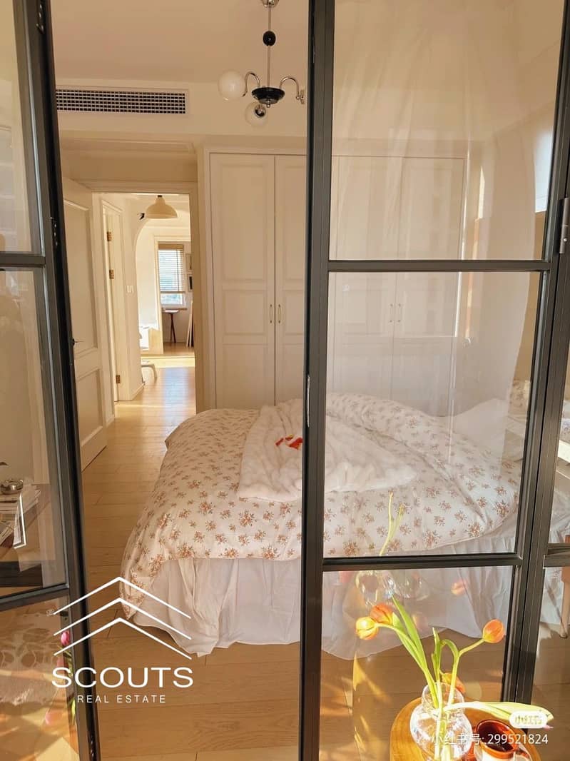 10 ccda76a1e2a23081e0256bdc855ff854. jpg