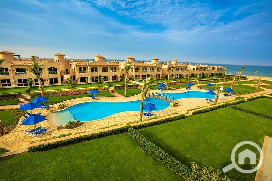 Chalet 150m for sale in Ain Sokhna - prime location - high deluxe finishing - installment system - Widok 5